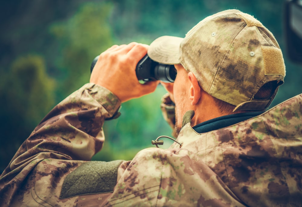 Right Hunting Optics for Alberta Hunters