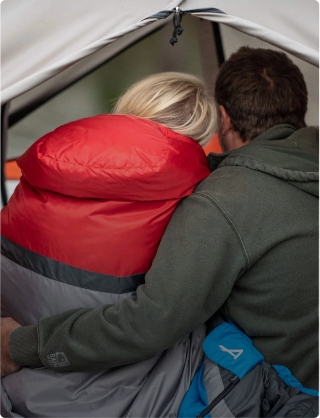 Coupl in tent