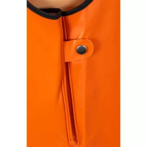 N982p orange pantalon a bavette en pvc ouverture sur le cote gauche avec bouton pression jpg 2 300x300